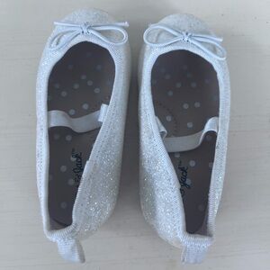 Cat and Jack toddler slip ons